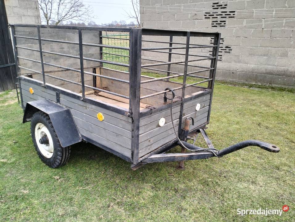 Przyczepka jednoosiowa ciągnikowa