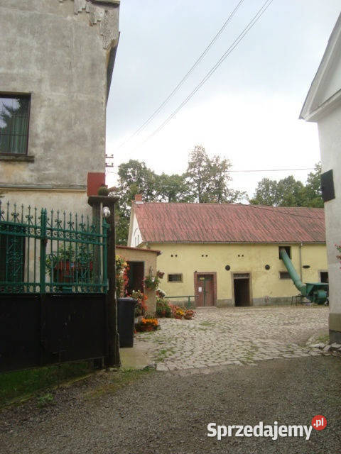 sprzedaży lokalu 500m2 Wałbrzych