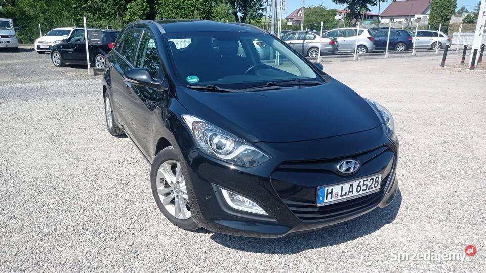 Hyundai i30 - Automat - Bogate Wyposażenie -