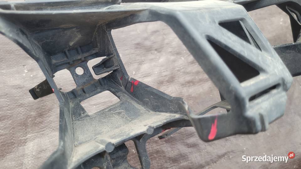 MERCEDES W222 WZMOCNIENIE ZDERZAKA ŚLIZG Ruda Śląska