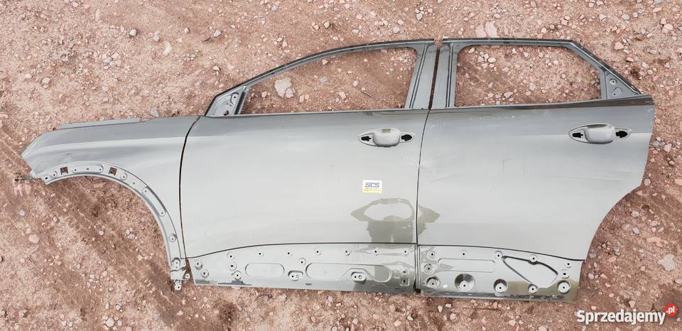 PEUGEOT 3008 II P84 2016 DRZWI BŁOTNIK BOK Karoseria Bieleń