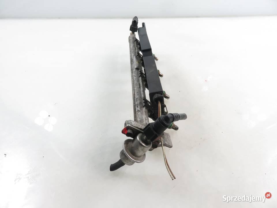 LISTWA WTRYSKOWA MAZDA 2 I 14 98MFBB 9D2809H487 Listwy wtryskowe