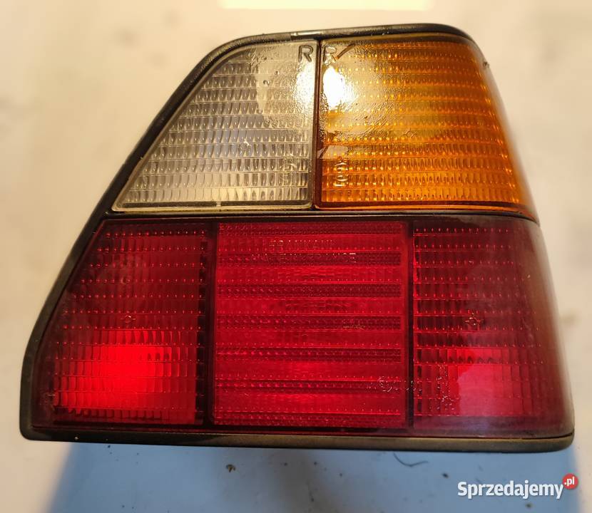 Volkswagen Golf 2 Lampa prawy tył Motoryzacja