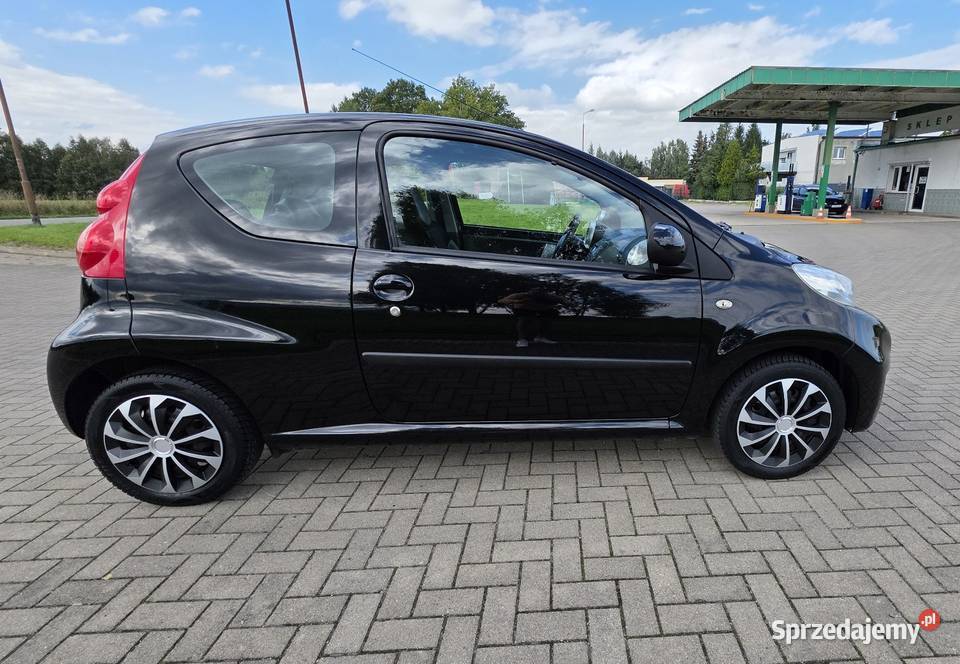 Peugeot 107 2009 Skórzane fotele z alkantara 107 Świeradów-Zdrój