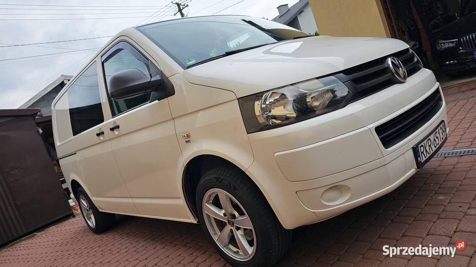 Volkswagen Transporter 20 TDI CR 140 T5 5 os z Zarszyn