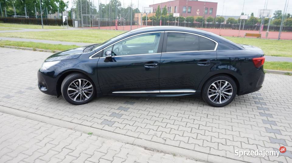 Toyota Avensis 2015r Salon POLSKA Bezwypadkowy wielofunkcyjna kierownica mazowieckie Płock