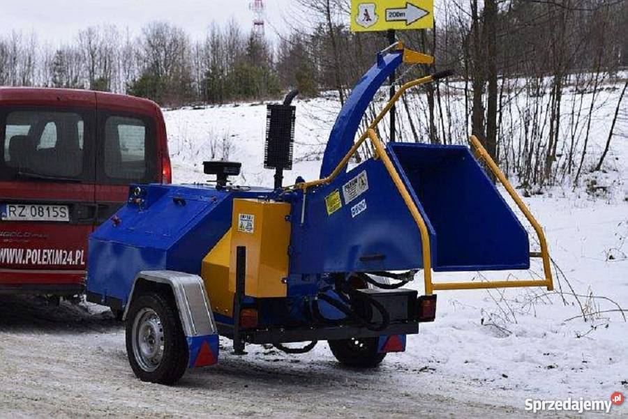 Rębak tarczowy z silnikiem Diesla 4 cylindry  nieuszkodzony Izdebki