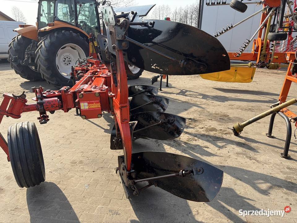 Pług obrotowy 4 skibowy Gregoire Besson RWB7 Myszyniec