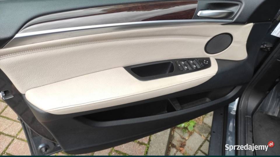 Sprzedam X5 e70 polift polski salon