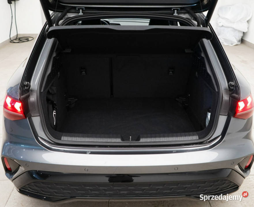Audi A3 Sportback 35 TFSI Stronic Sline Matrix elektrycznie ustawiane fotele sprzedam