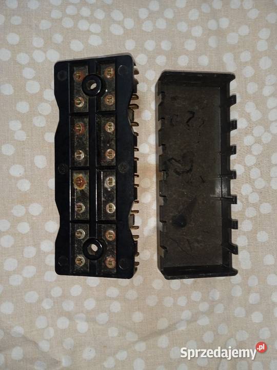 Skrzynka bezpieczników z czasów PRLu Ursus Zetor Ursus sprzedam