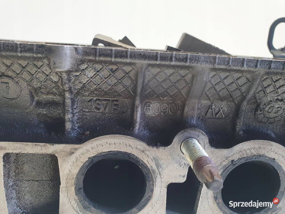 GŁOWICA CYLINDRÓW Ford C Focus MK2 18 16V