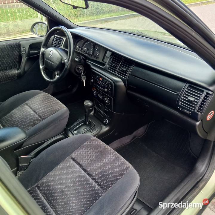 Opel Vectra 16 Automat z Niemiec 1 wlasciciel Rumia