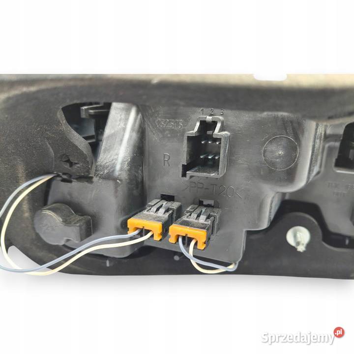 LAMPA PRAWA Volvo S80 II 20062009 prawy tył Lampy tylne lubelskie Chełm sprzedam