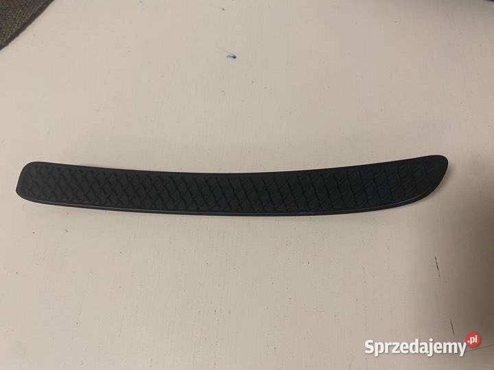 Lewa kratka zaślepka tylnego zderzaka Mercedes Rzeszów