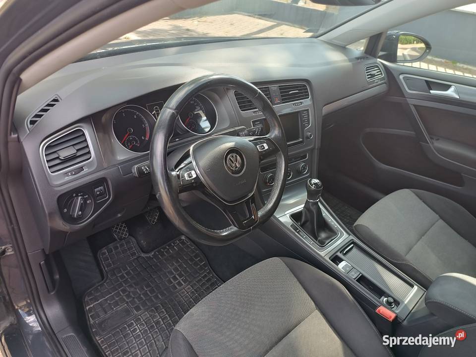 Volkswagen Golf VII 7 Hatchback 2017r 16D Salon gniazdo AUX lubelskie