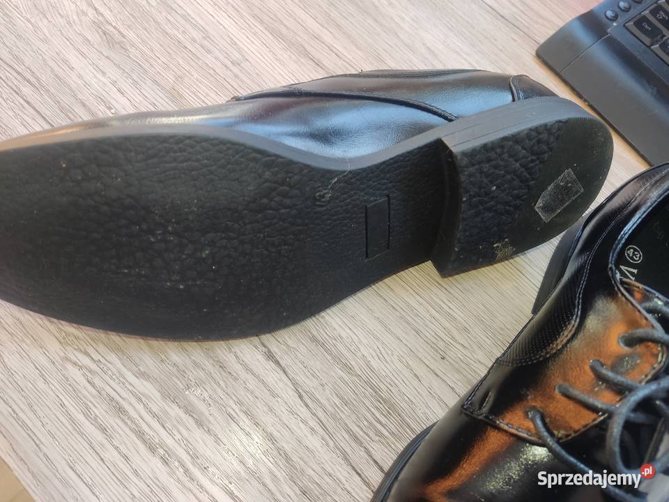 Pantofle meskie r 43 nowe