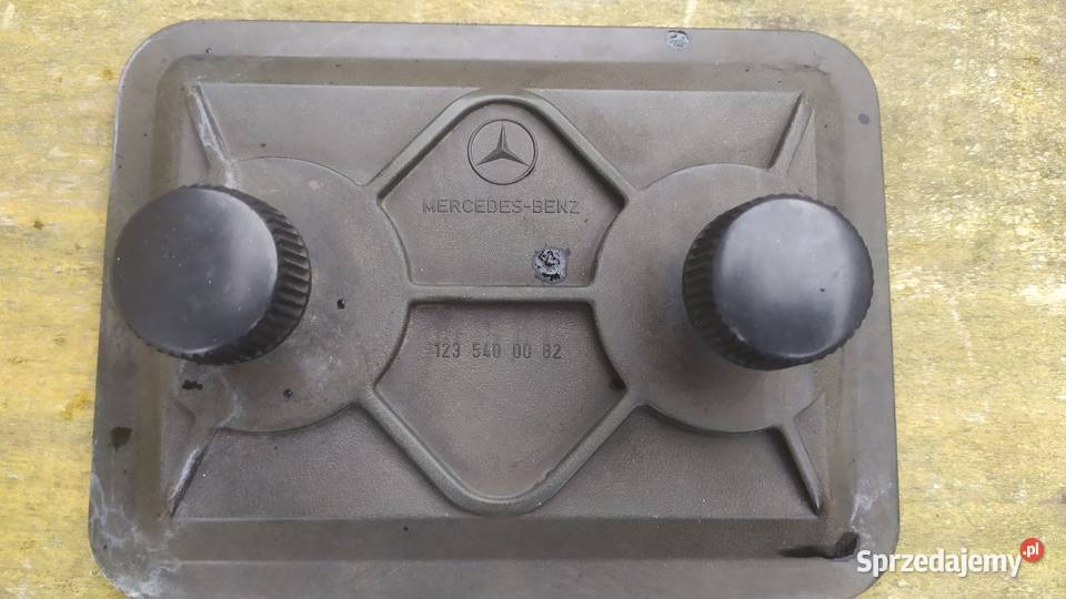 Mercedes W123 osłona bezpieczników OE1235400082 Łagiewniki sprzedam