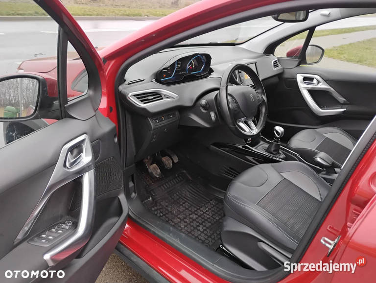 PEUGEOT 2008 SALONOWY 47500 XII 2019r 12Benzyna skórzana tapicerka Parczew