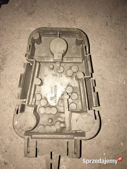 Wkład lampy tył audi 100 c3 lampy tylne