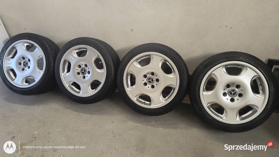 Felgi OZ Racing MONOBLOCK 17 5x112 KBA44055 ET35 Bielsko-Biała