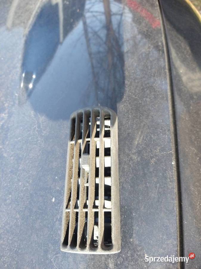 Kratka nawiewu pontiac grand prix coupe Rok produkcji 1996 pomorskie Gdańsk