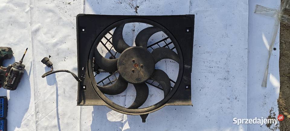 WENTYLATOR CHŁODNICY BMW E46 20 136 6904768 9705 Siechnice