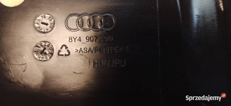 AUDI A3 8Y OSŁONA LUSTERKA 8Y4907299 Podszybia