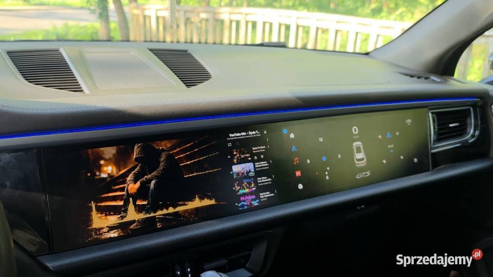 Porsche Macan 20 Gołotczyzna
