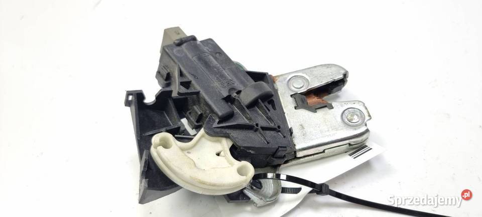 ZAMEK KLAPY AUDI S8 D3 4F5827505D