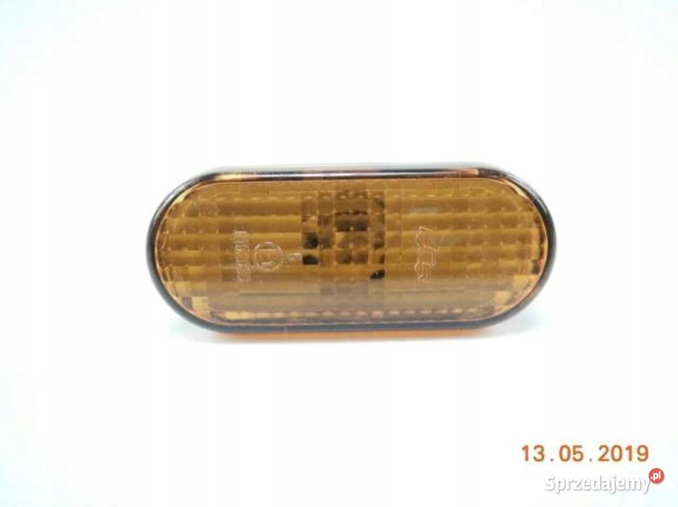 KIERUNKOWSKAZ BŁOTNIKA PRZÓD FORD GALAXY 9400