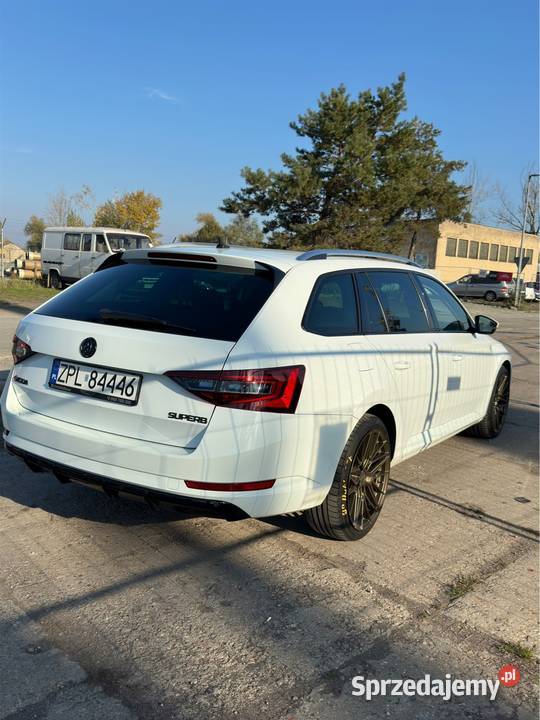 Skoda Superb 3v 20tdi 150 ambiente panorama podgrzewane fotele Škoda Police