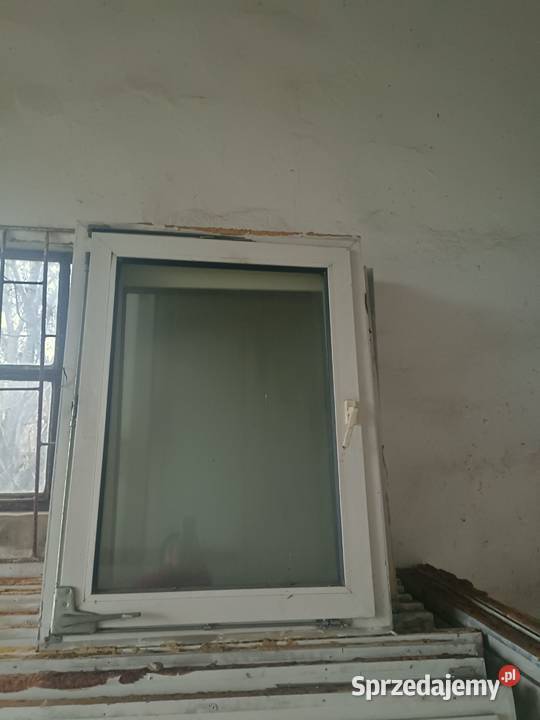Okno Plastikowe 87 na 114 Okna ścienne Turek sprzedam