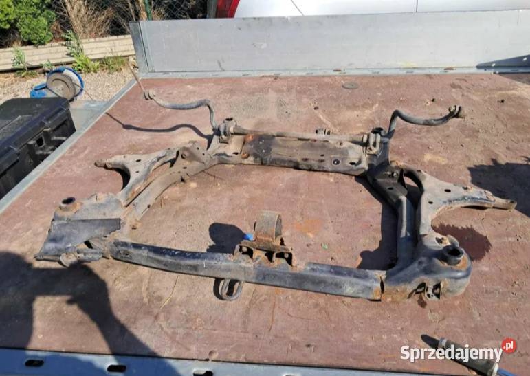 HYUNDAI I30 14 16V WÓZEK sanki belka zawieszenie Zawieszenie i amortyzacja