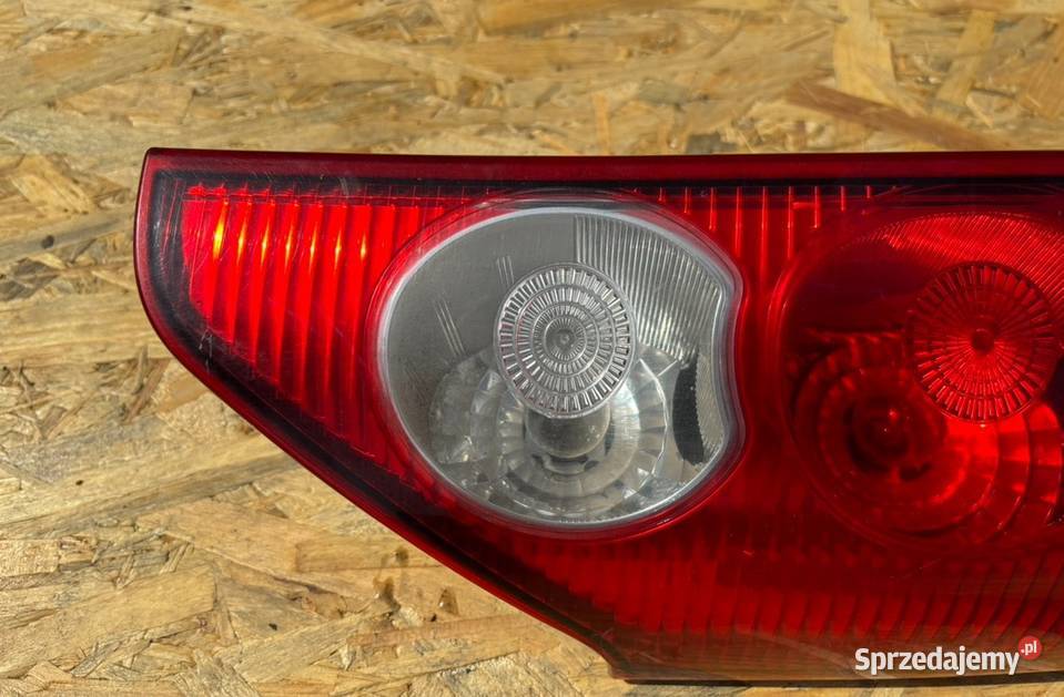8200419945 Lampa prawa tył RENAULT KANGOO II EU Międzychód