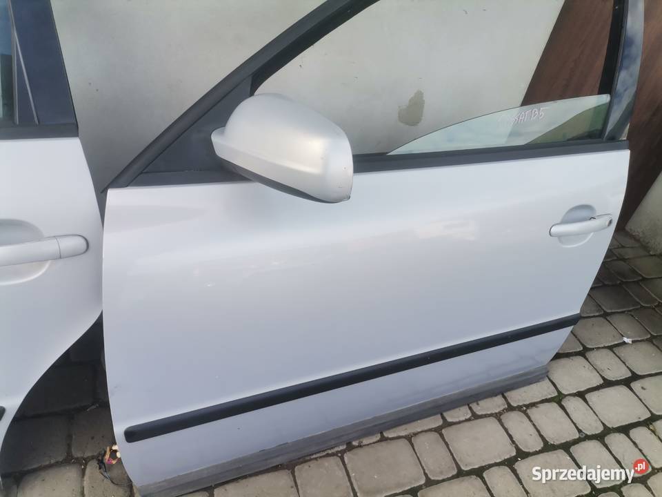 VW PASSAT B5 SEDAN DRZWI LAWY PRZEDNIE LB7Z małopolskie