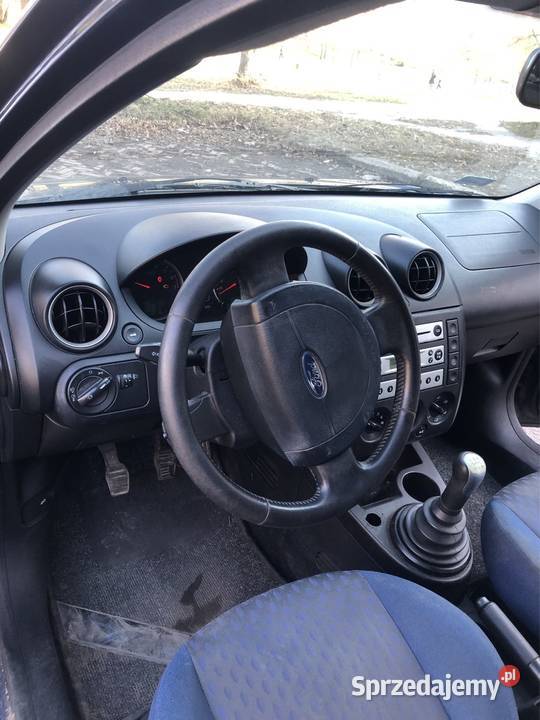 Sprawny Ford Fiesta 14 Benzyna 2005r Lublin