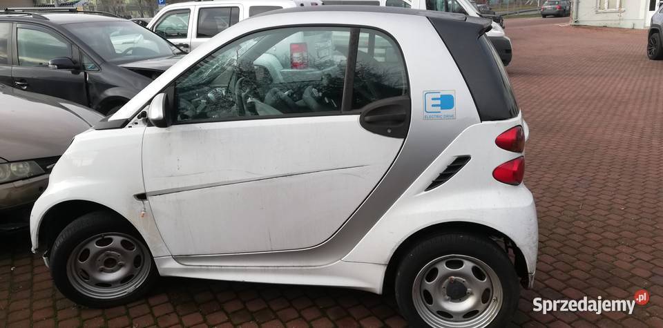 Smart fortwo elektryk 2015 automatyczna świętokrzyskie