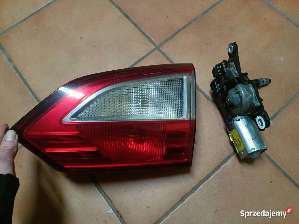 Ford grand C lampa prawa tył w klape silniczek sprzedam