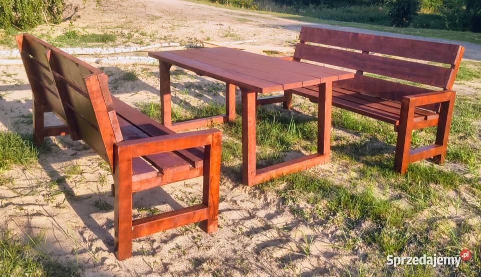 Meble ogrodowe z drewna Ogród lubelskie
