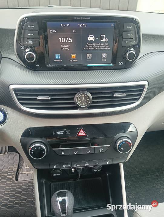 Hyundai Tucson czarna perła 20 benzyna automat