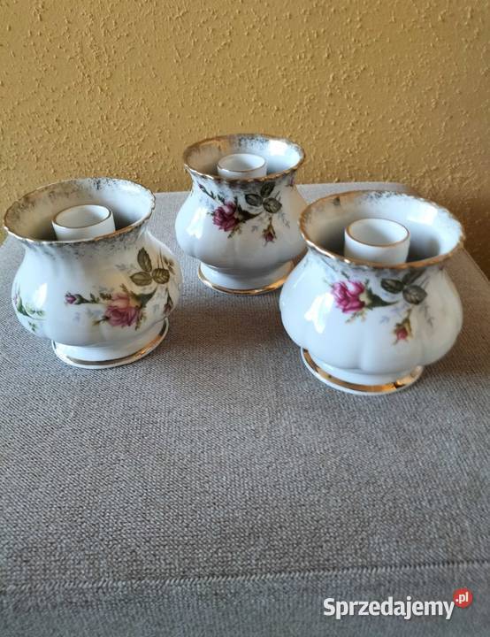 Zestaw świeczników porcelanowych Chodzież