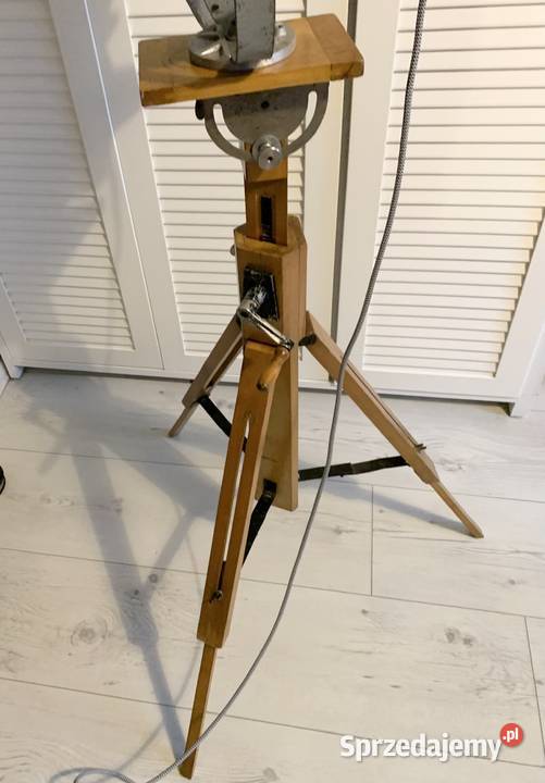 Lampa loft Vintage teatralno filmowa prl