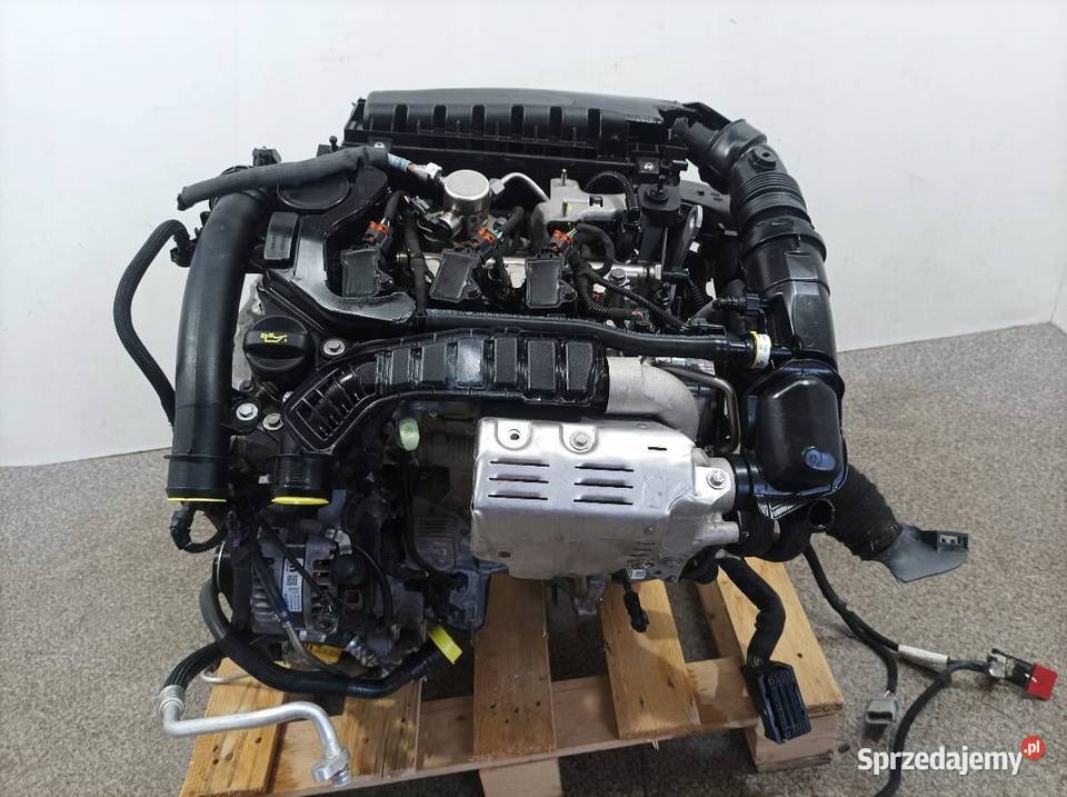SILNIK KOMPLETNY BENZYNA HN05 10XVBB 12 THP VTI