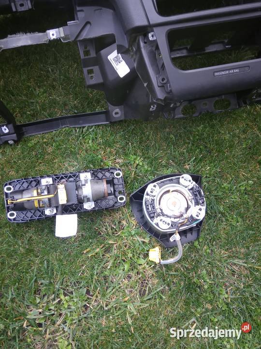 Deska rozdzielcza Golf VI Września