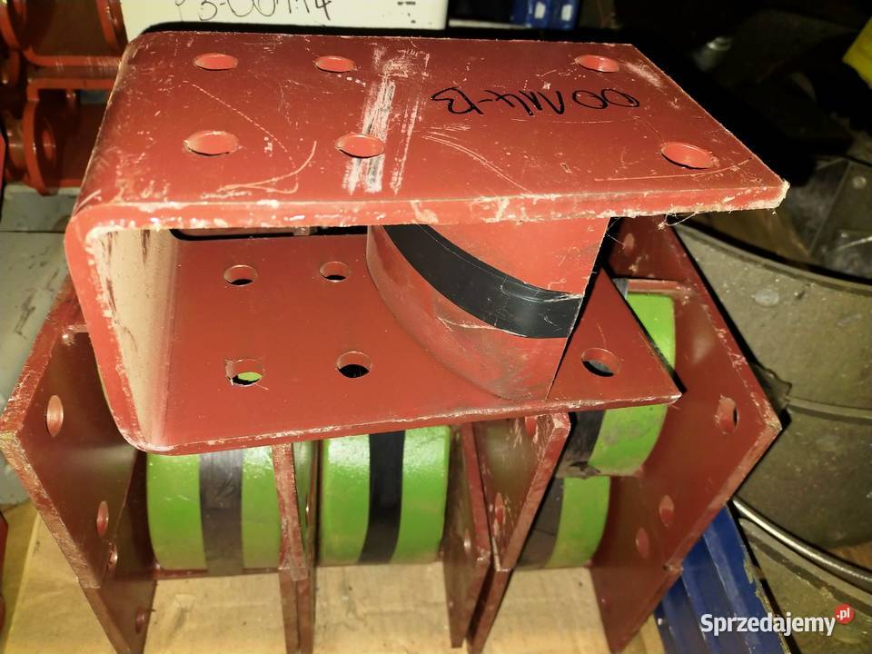 Wieszak resoru tylnego i przedniego tylny Rolnictwo kujawsko-pomorskie Brzozówka