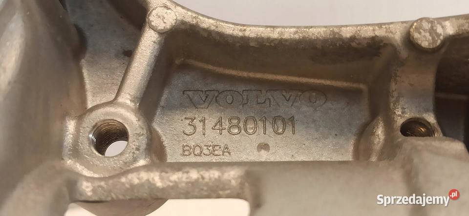 VOLVO V60 CC ŁAPA MOCOWANIE ALTERNATORA 31480101 dolnośląskie sprzedam