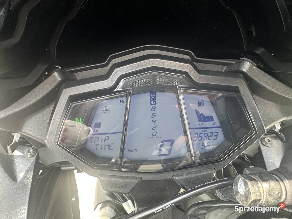Yamaha YZF R125 LIFT Brzeg
