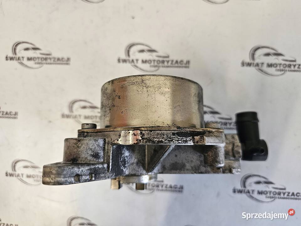 TRAFIC VIVARO 20 DCI M9R630 14r 114 pompa vacum