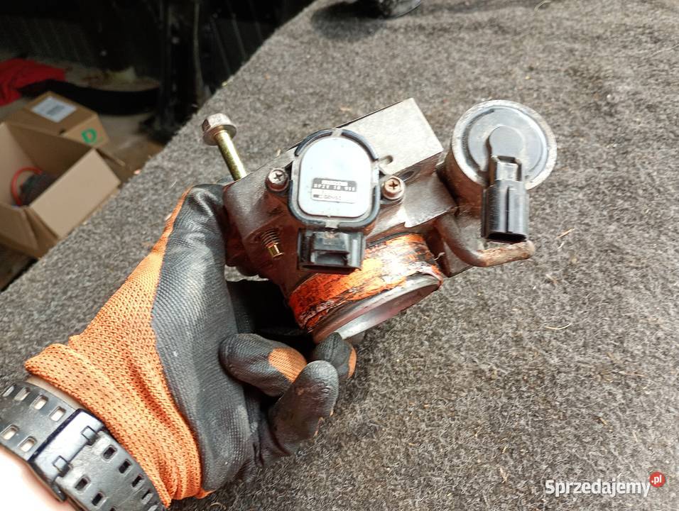 Przepustnica Mazda 323F BA 18 16V Sprawna Połaniec